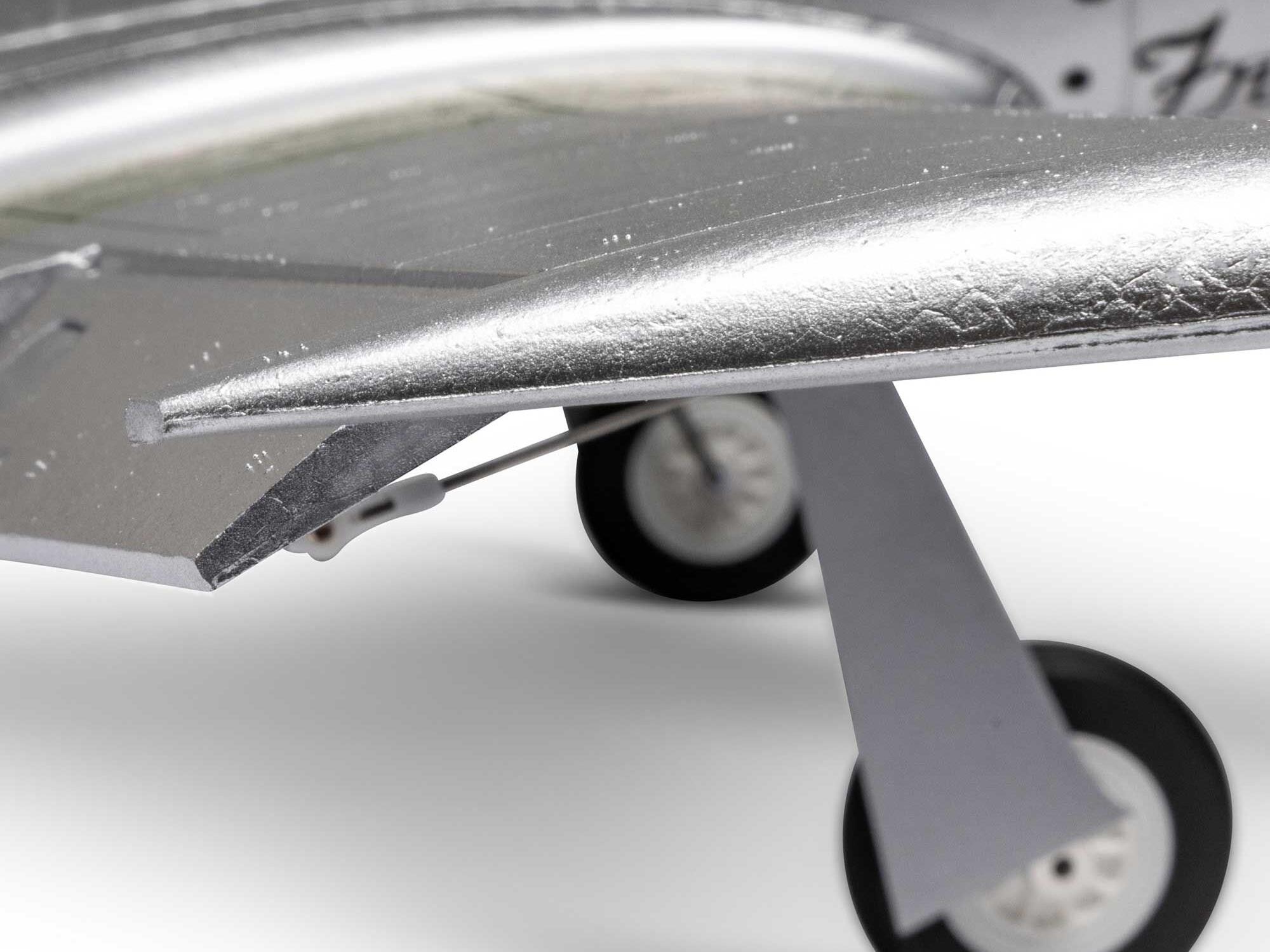 E-flite P-51D Mustang 1.0m BNF Basic with AS3X+ and SAFE Select - Image 13