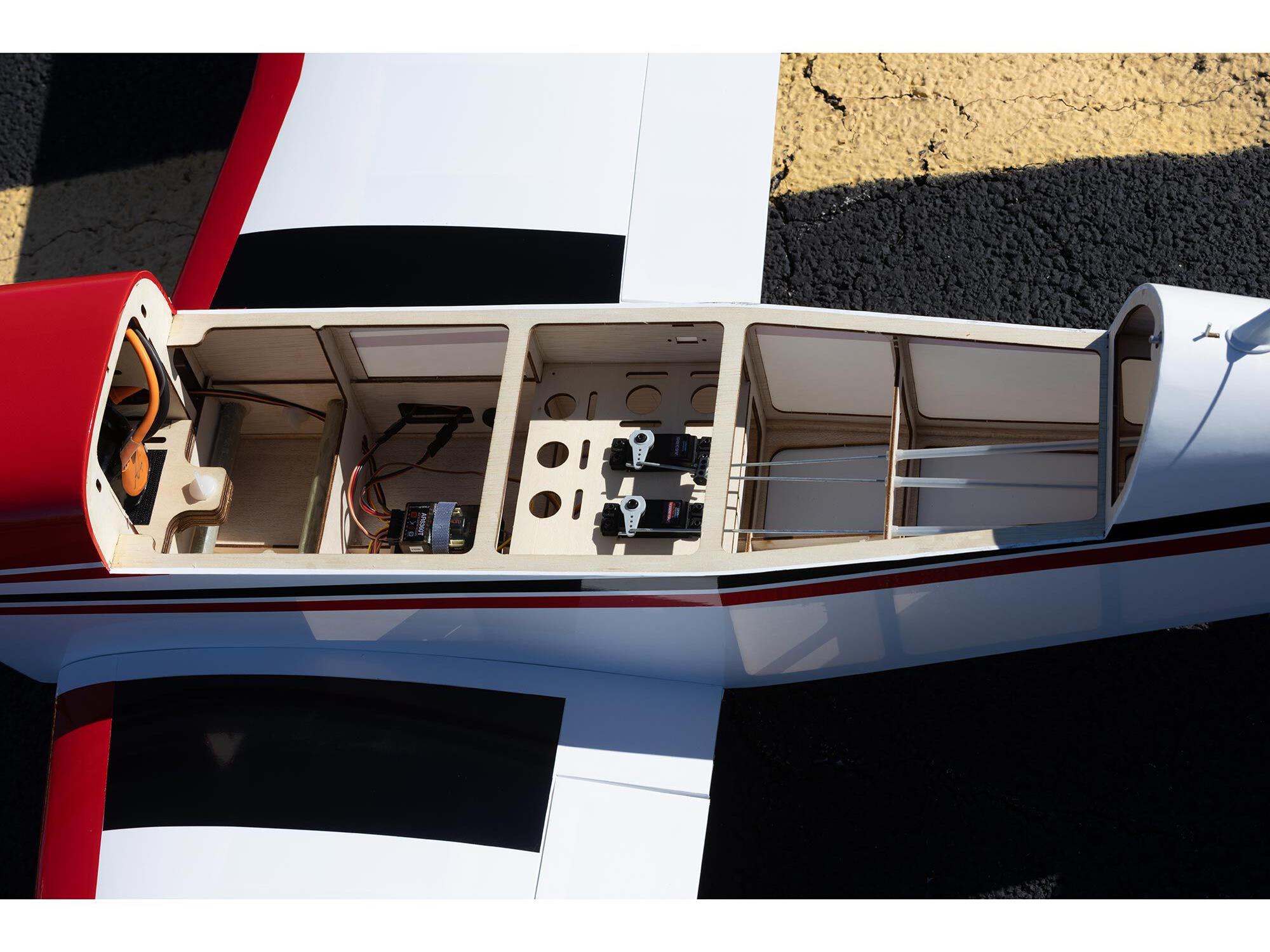 Hangar 9 Pawnee Brave 20cc ARF - Image 18