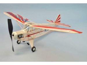 Dumas Piper "Clip Wing" Cub (338)