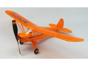 Dumas Piper J4-E Cub Coupe (330)