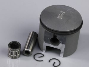 Stinger Engines Piston and Accessories including C-Clips / Ring / Gudgeon Bearing and Pin (fits 35cc SE)