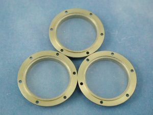 Ripmax Porthole, 20mm, With 6 Hole Flange, Glazed, 10pk