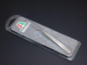 Italeri Precision tweezer - curved