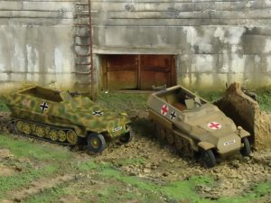 Italeri Sd Kfz 251/1 Ausf D               C