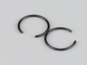 Zenoah Snap Ring (2 pcs) (For G320)