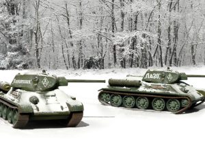 Italeri T34/76 M42(2 Fast Assembly Models)