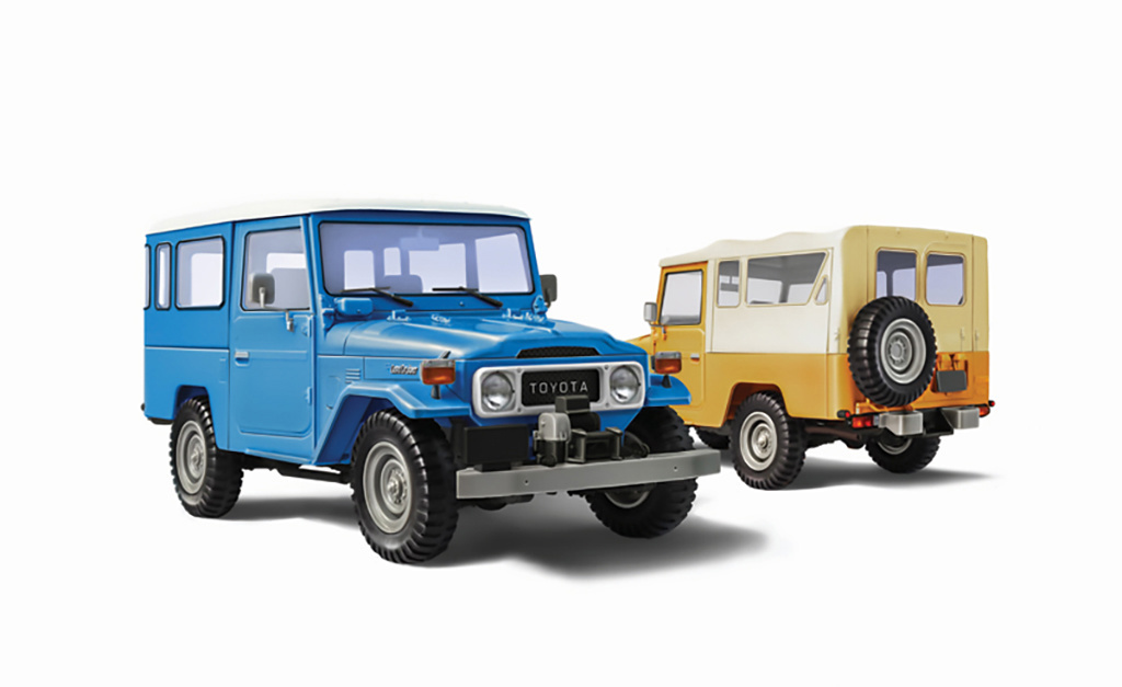 Italeri Toyota BJ-44 Land Cruiser (Soft Top/Hard Top)