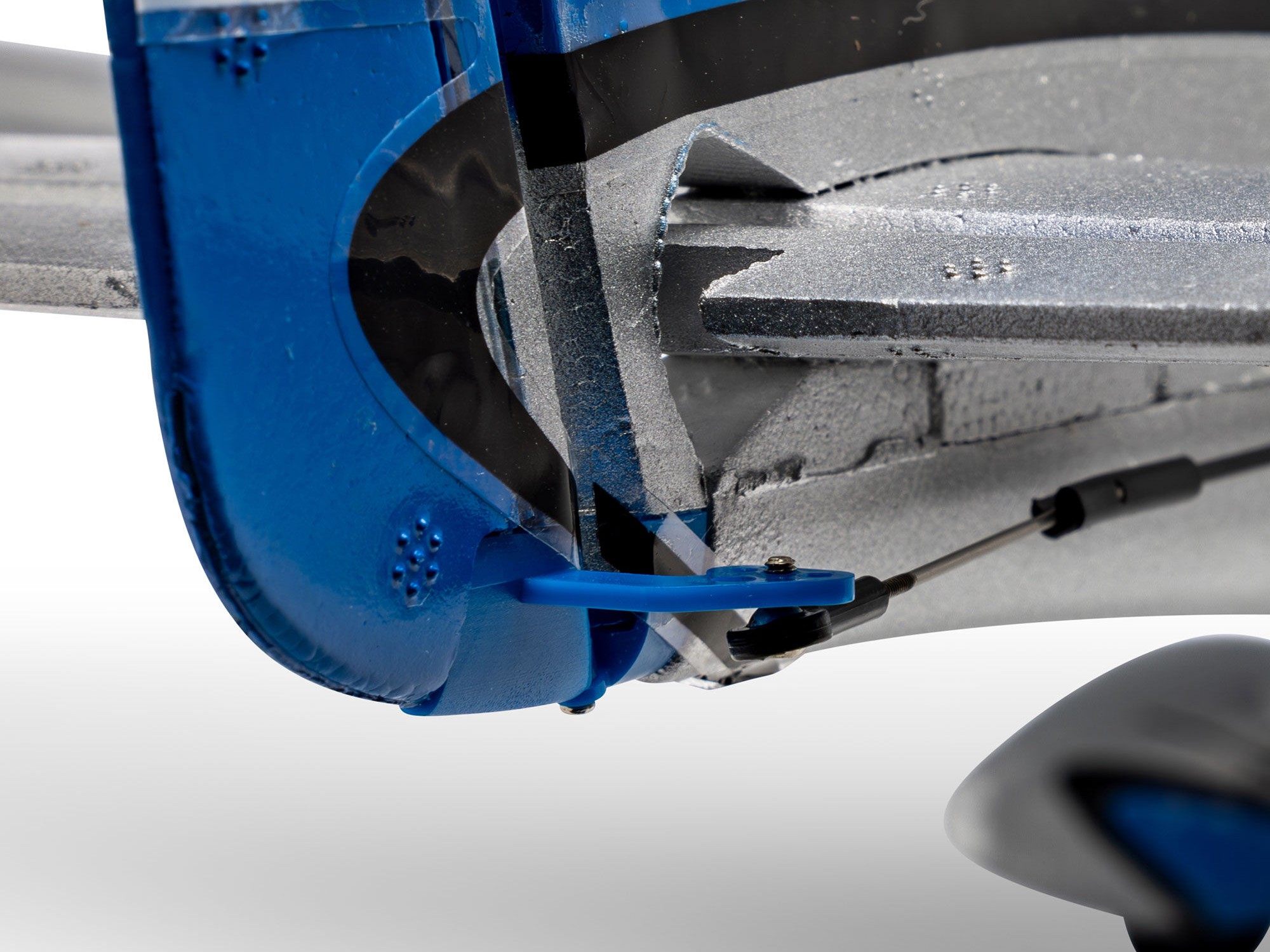 E-flite UMX Cirrus SR22T BNF Basic with AS3X and SAFE Select - Image 7