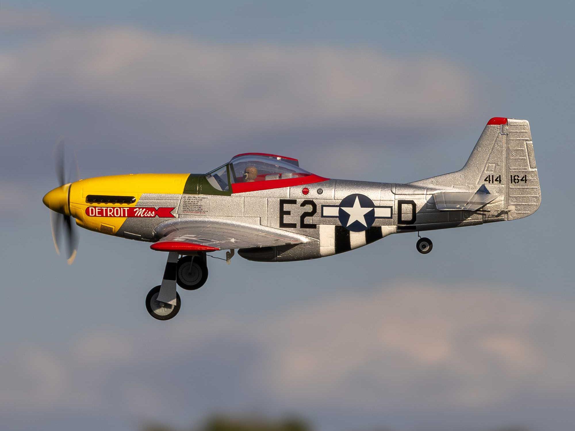 E-flite UMX P-51D Mustang "Detroit Miss" BNF Basic with AS3X and SAF - Image 25