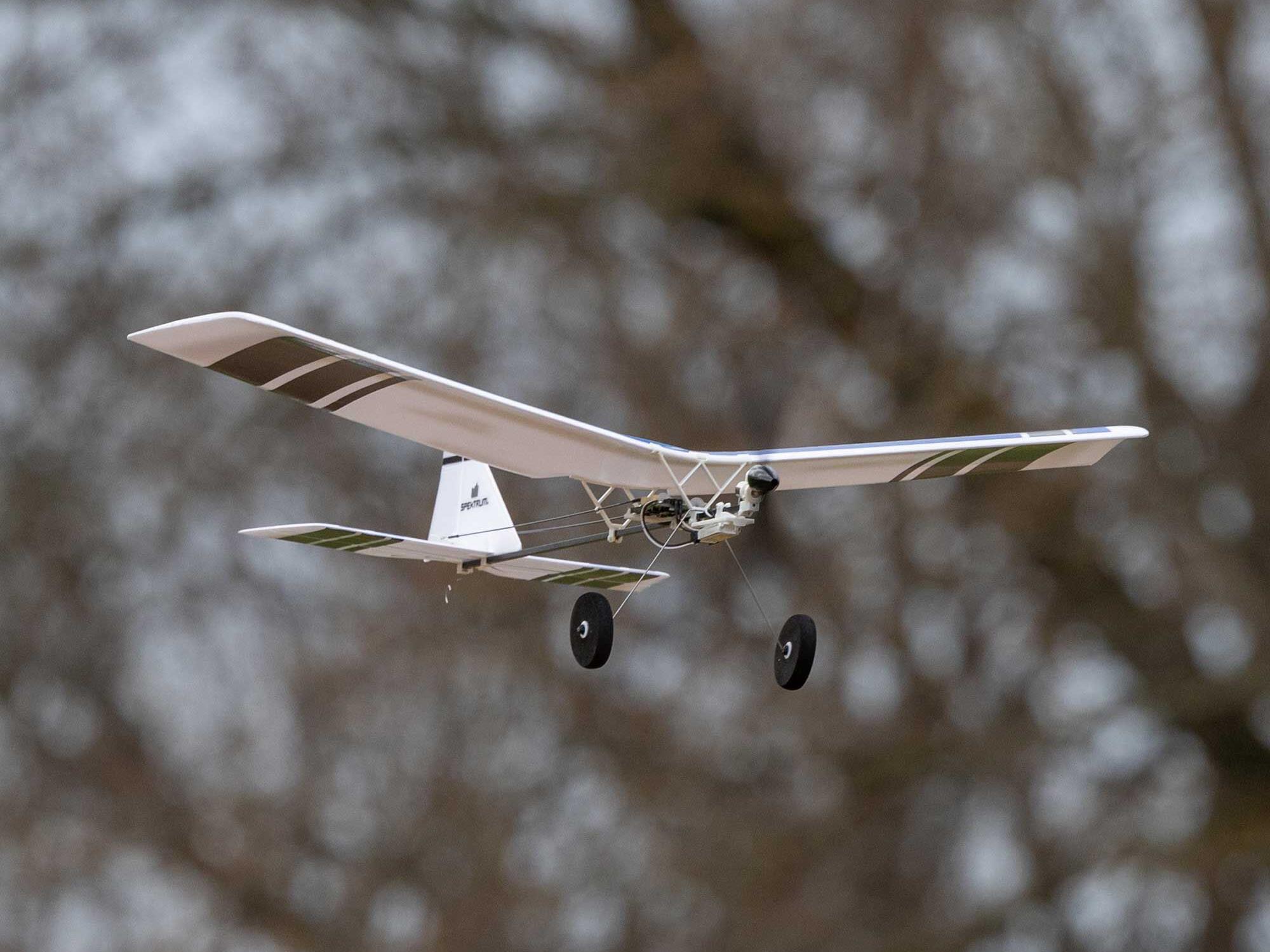 E-flite UMX Slow Ultra Stick RTF with AS3X and SAFE Select - Image 20