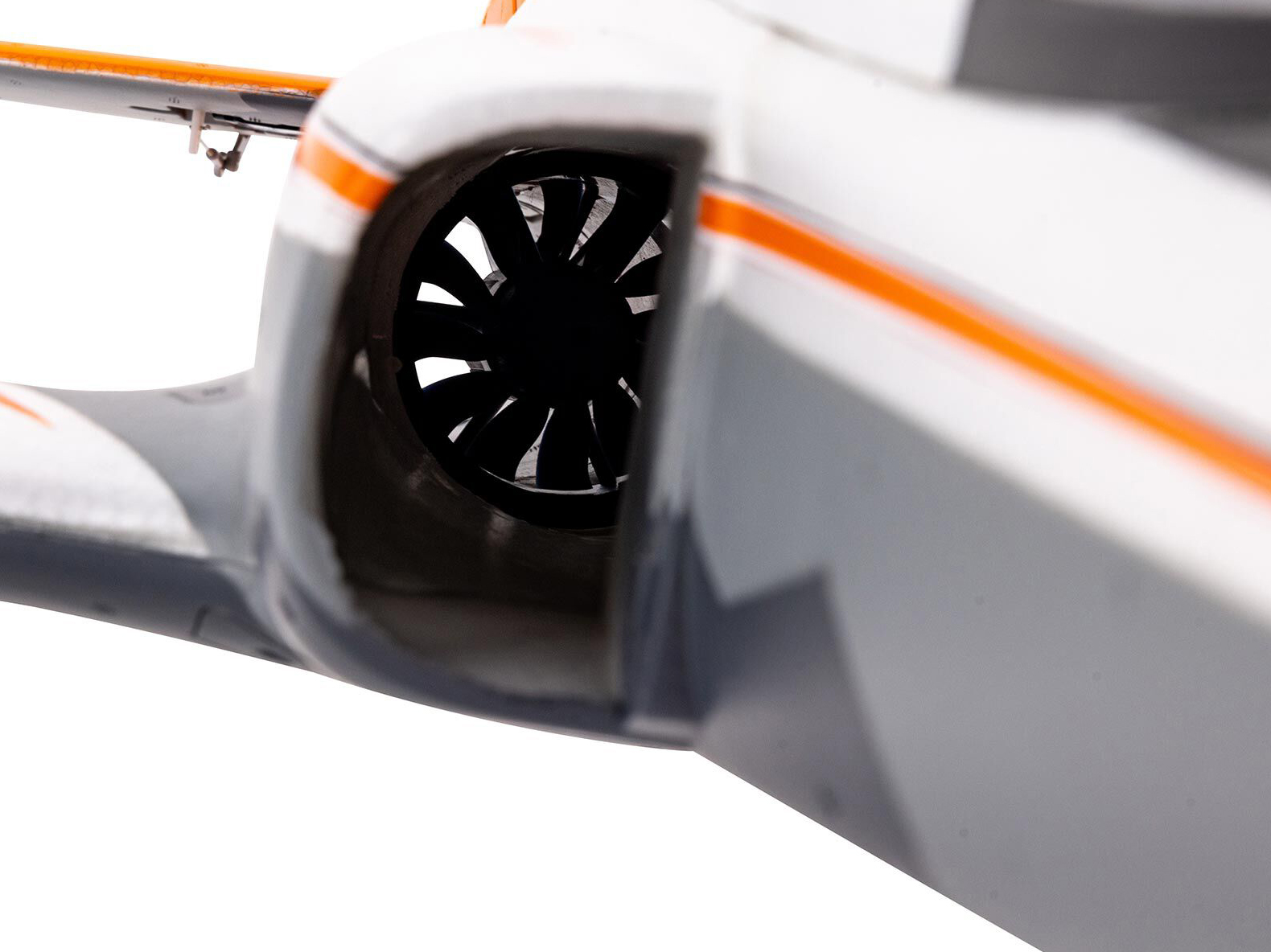 E-flite Viper 70mm EDF Jet BNF Basic w/ AS3X and SAFE Select - Image 11