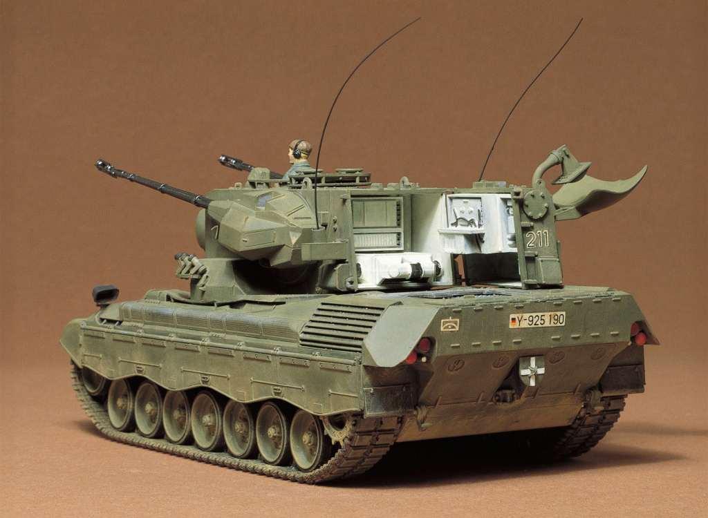 Tamiya WEST GERMAN FLKPNZR GEPARD KIT