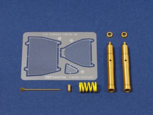 Tamiya Yamaha YZR-M1 '09 Front Fork