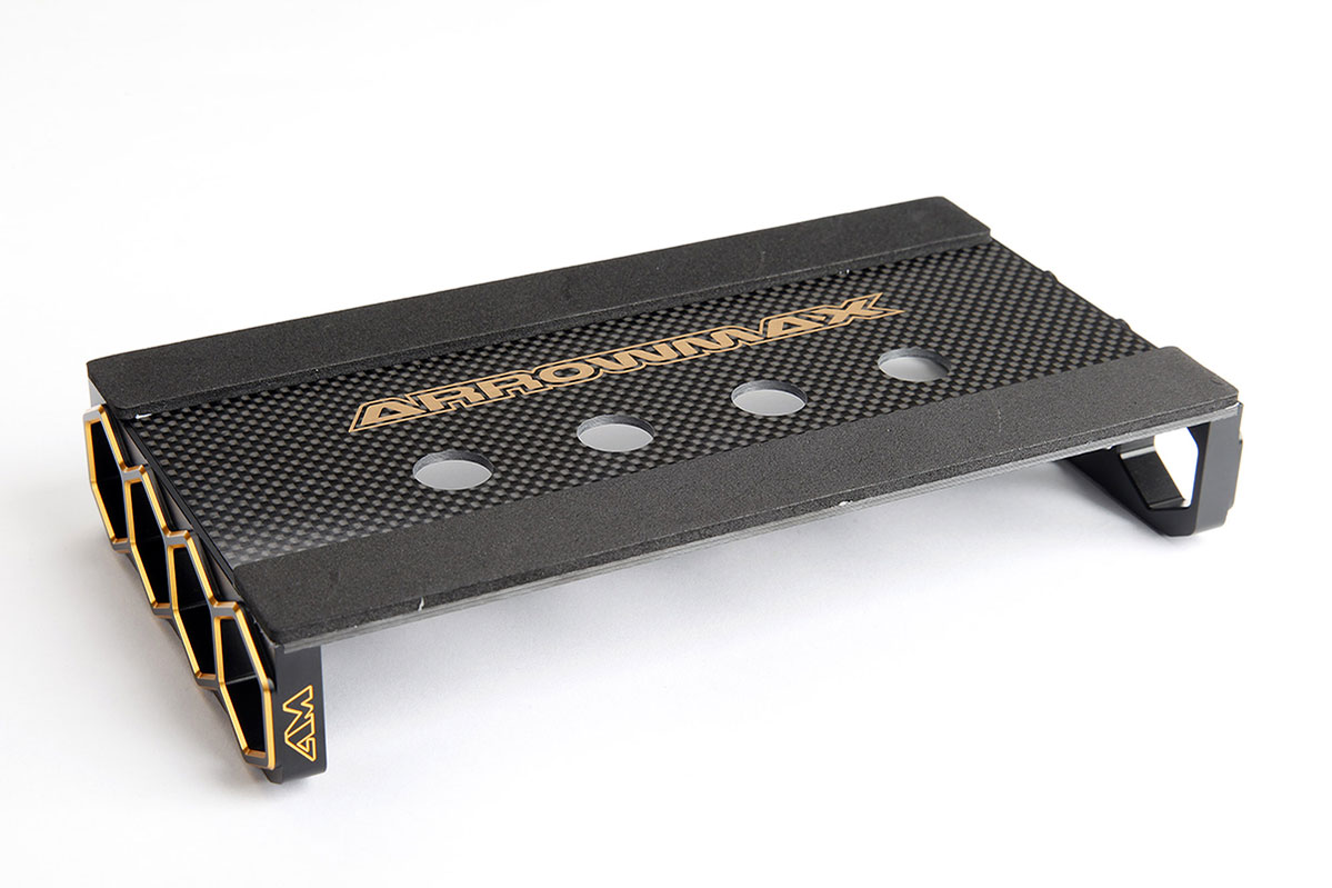 ARROWMAX CAR STAND ONROAD 1/10 BLACK GOLDEN CARBON