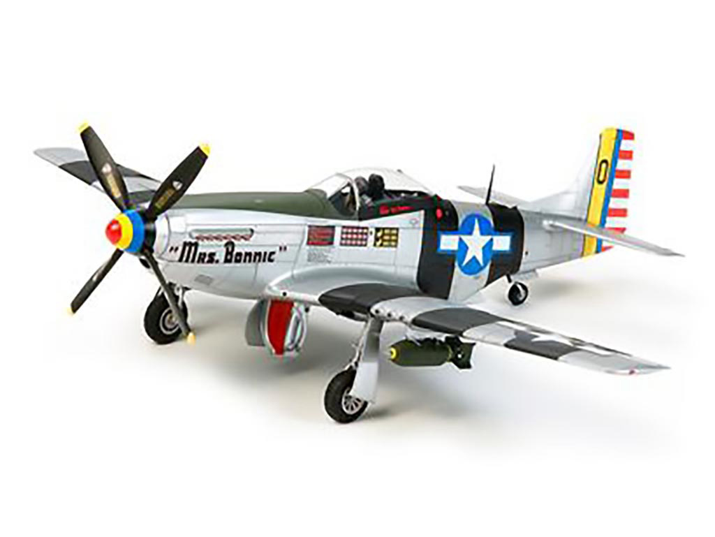 Tamiya NORTH AMERICAN P-51D/K MUSTANG